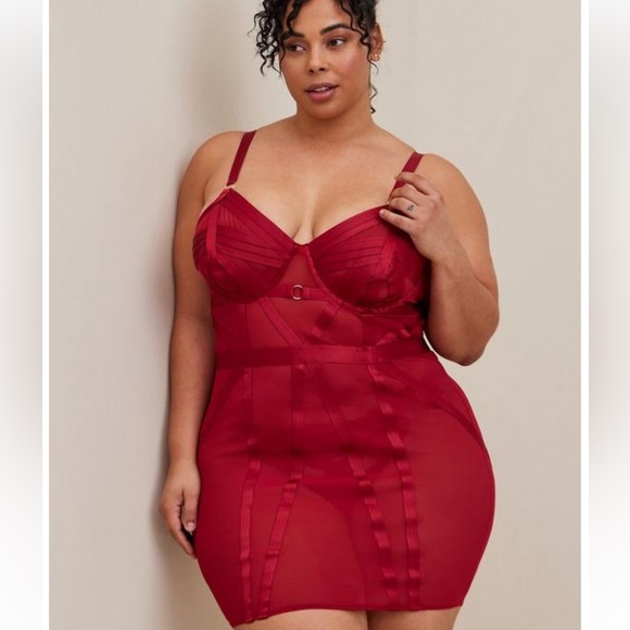 Torrid Cut Out Strappy Chemise — Biking Red - Picture 2 of 4